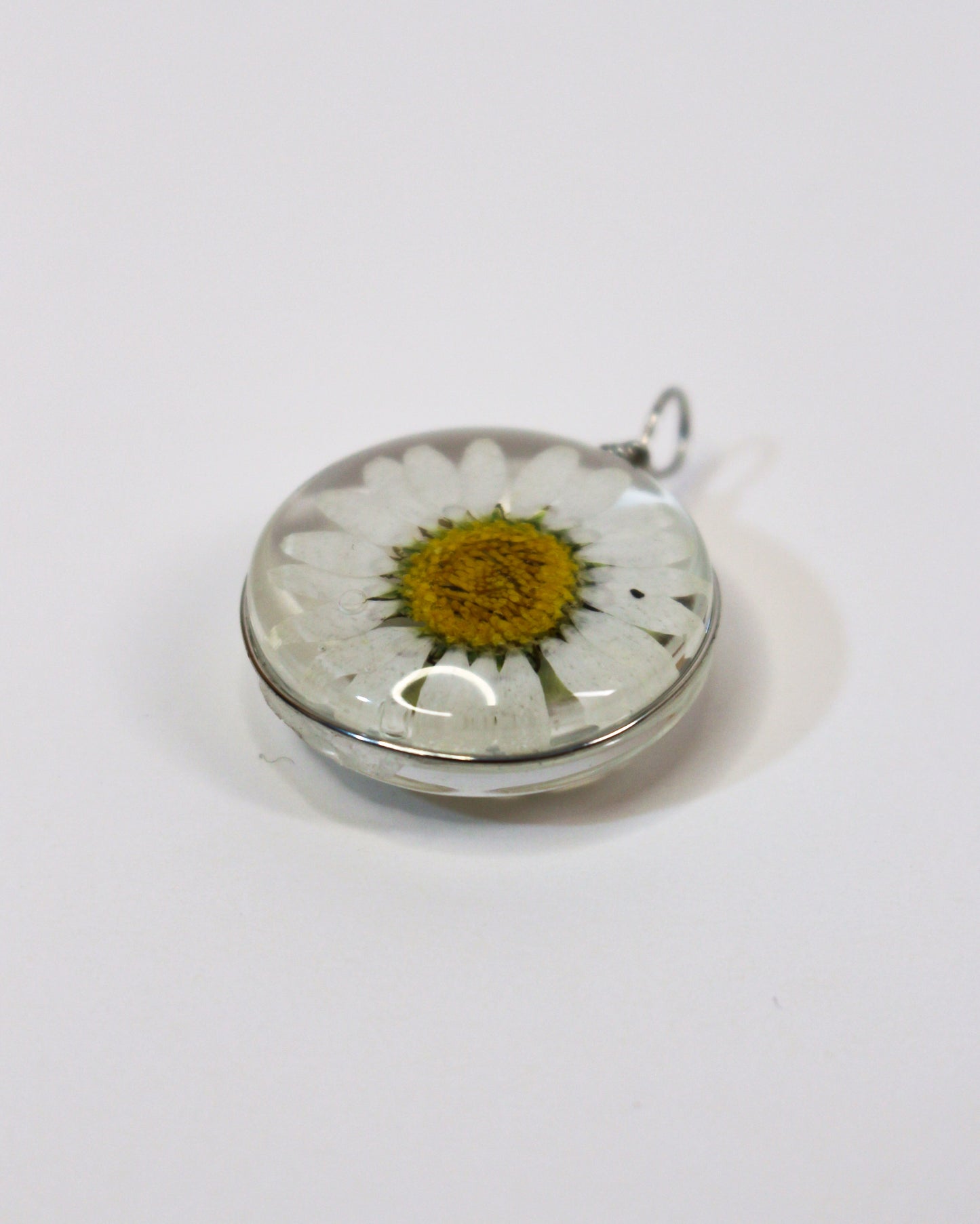 Daisy Pendant